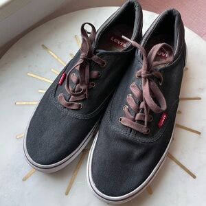 Levi's Charcoal Sneakers | Men’s size 11